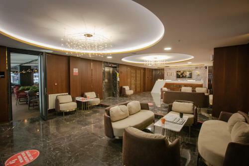 Bah�elievler Hotels