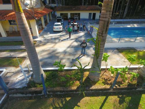 Ch�cara Na Divisa Sp/mg C/ Lago, Piscina E Bosque