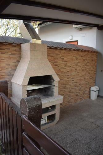 Apartamentos Borovnica ?ate?