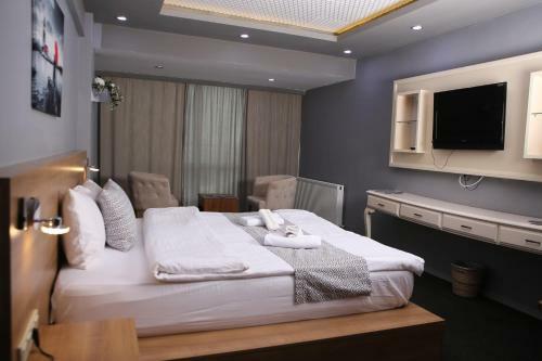 Bed & Breakfast Lily Airport Otel