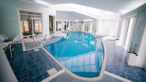 Villa Fru?ka Gora Klub Krsta?ice