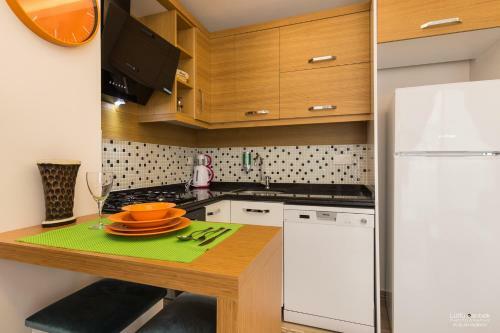 Apartamento �nalo?lu Suites