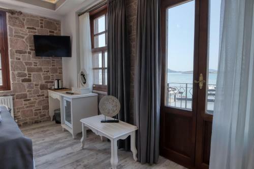 Hotel Cunda Taka Otel
