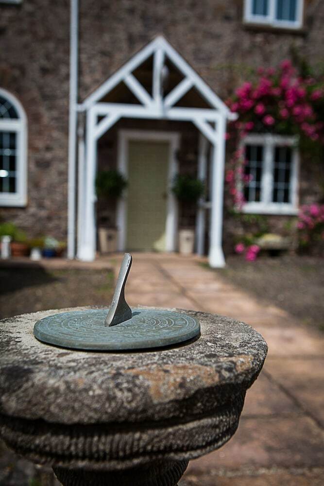 Bed & Breakfast Stoodleigh Court Coach House B & B