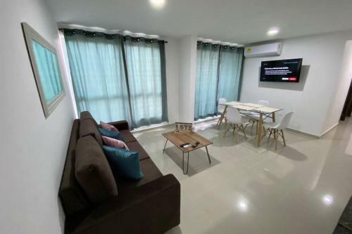 Apartamento Nuevo , Comodo Y Moderno Zona Norte!!