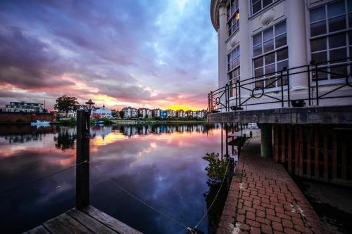 Carlton Mitre Hotel