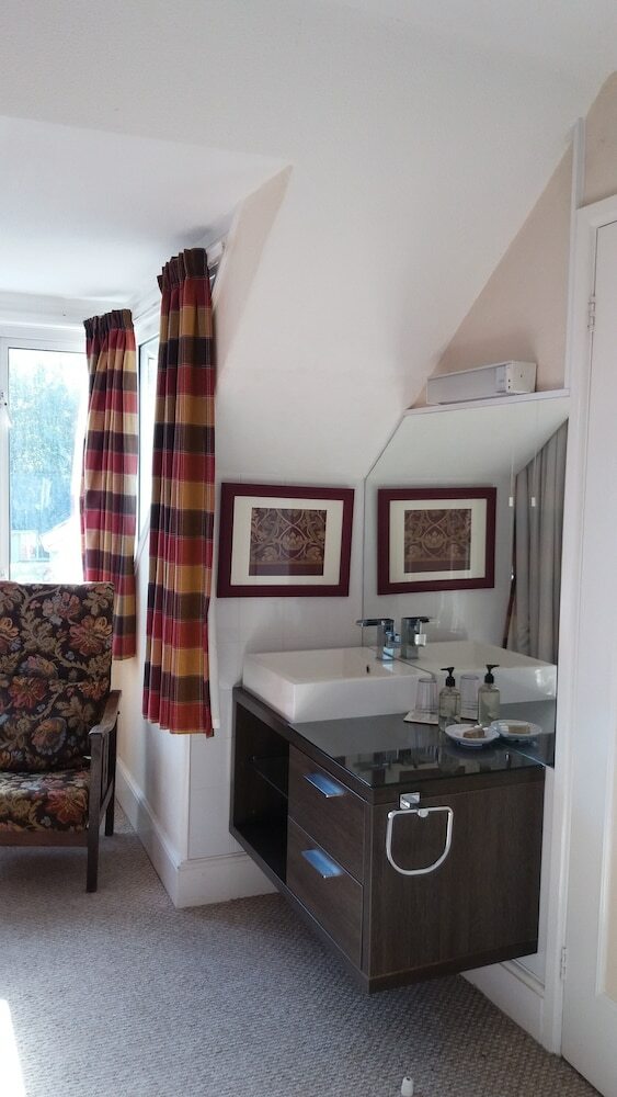 Bed & Breakfast The Groveside Guest House