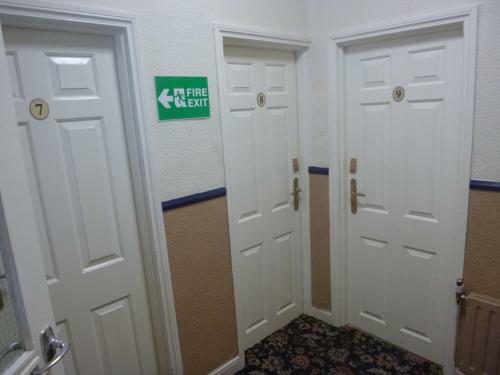 Hostal The Warwick Southport