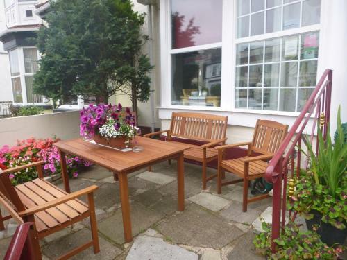 Hostal The Warwick Southport