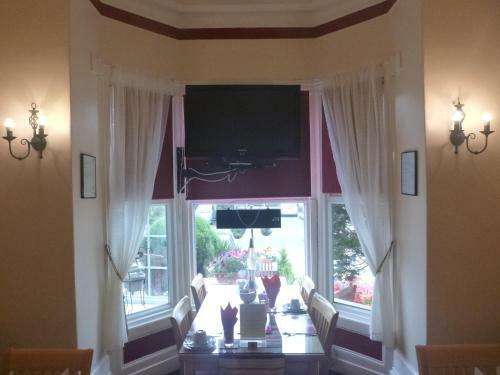 Hostal The Warwick Southport