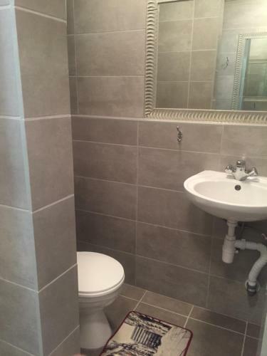 Hostal Guesthouse Sve?iuose Pas Gra?ina