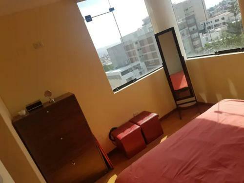 Apartamento Lindo, Amplio E Independiente Departamento