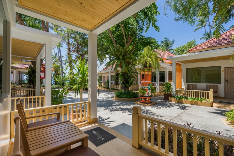 Hotel Chaba Cabana Beach Resort