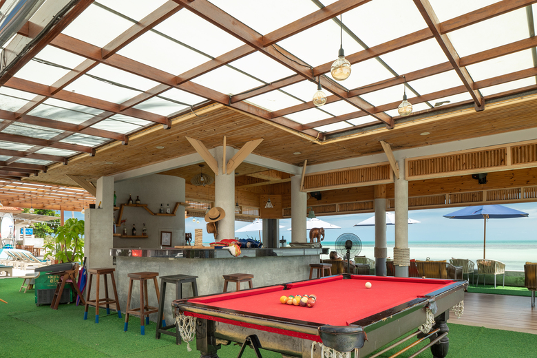 Hotel Chaba Cabana Beach Resort