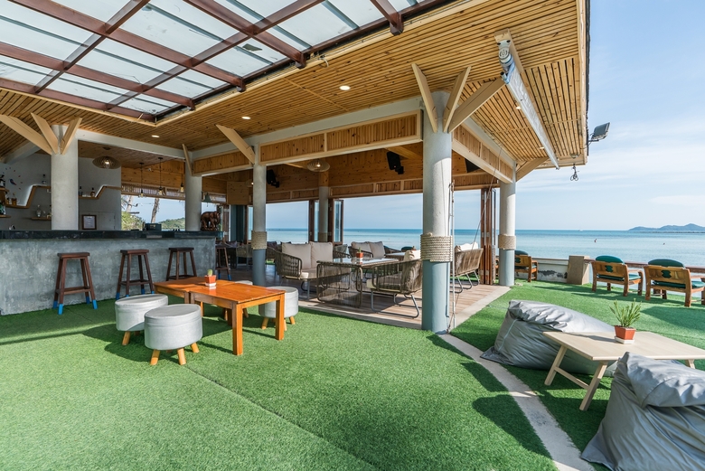 Hotel Chaba Cabana Beach Resort