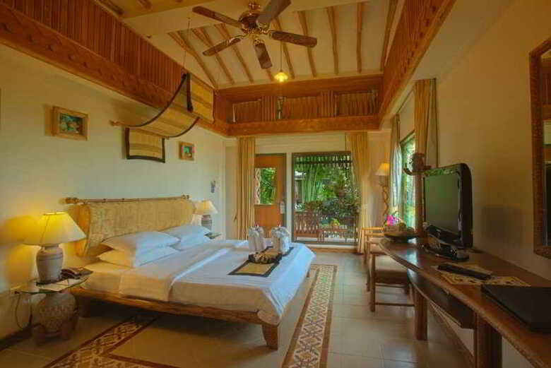 Hotel Chaba Cabana Beach Resort