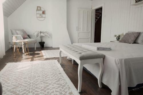 Marie Chalet