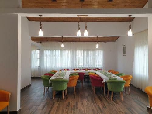 Hostal Zori De Zi Breaza