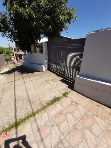 Hospedaje Al Inicio De La Costanera