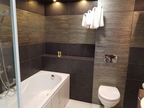 Bed & Breakfast Pod Kominem Pokoje I Apartamenty