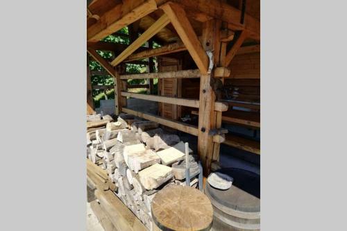Zidanca Stari ?ar Wine House