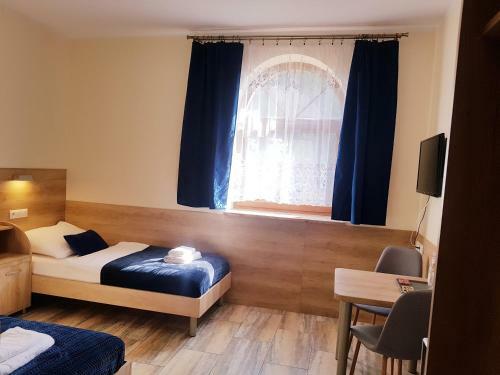 Go?ciniec Piast Hotel I Camping
