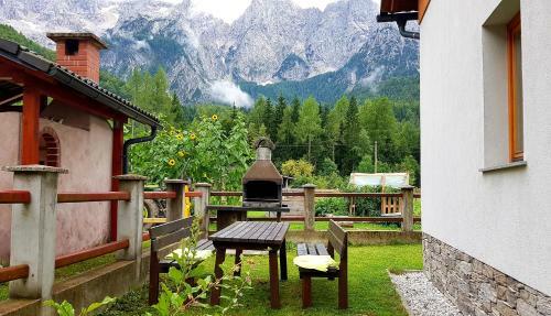 Mountain Peaks Apartment With Sauna