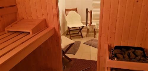 Mountain Peaks Apartment With Sauna
