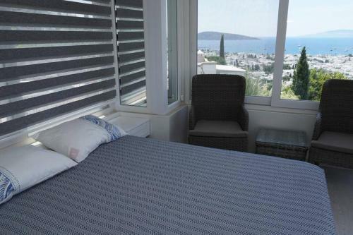 3 Br Triplex Villa With Amazing View In Bodrum