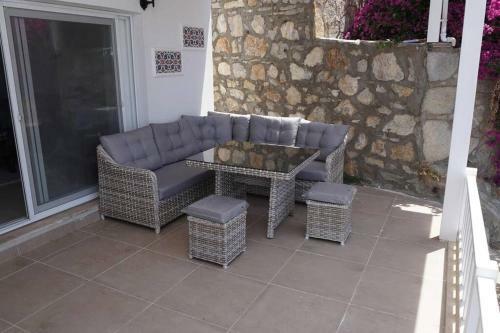 3 Br Triplex Villa With Amazing View In Bodrum
