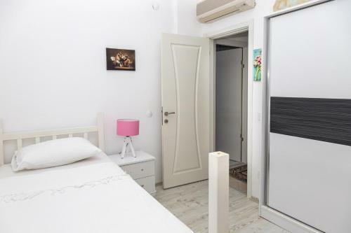 Villa 3 Br Comfy House With Peaceful View In Yalikavak