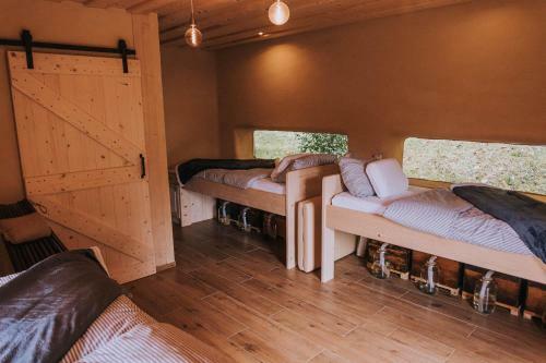 Apartamento Sleeping With Bees - Tourist Farm Muha