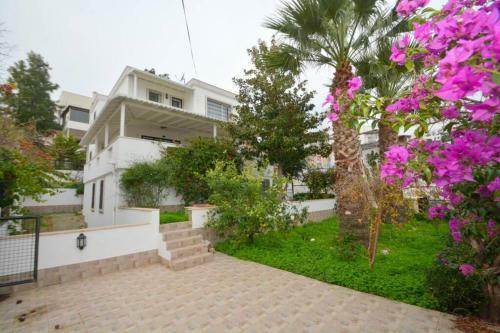 Bodrum Bitez Denize Yak?n Villa Palmiye