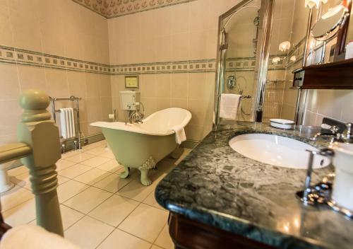 Kilworth House Hotel And Theatre