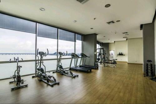 Apartamento Ecu Suites Highestview-penthouse Riverfront Wyndham Airport