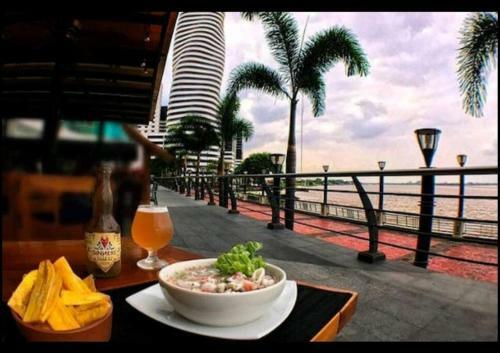 Apartamento Ecusuites Executive Dpto Riverfront Hotel Wyndham