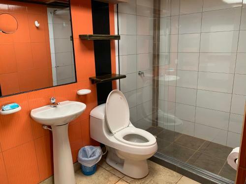 Apartamento Boutique Cerca Del C.c. Titan Plaza