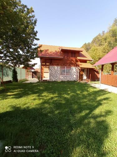 Cabana Piatra Plaiului
