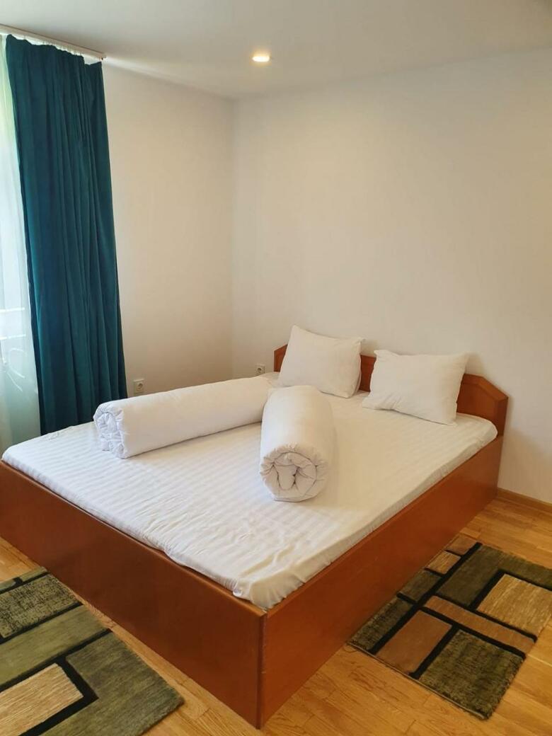 Lodge Vile Izvorul Minunilor