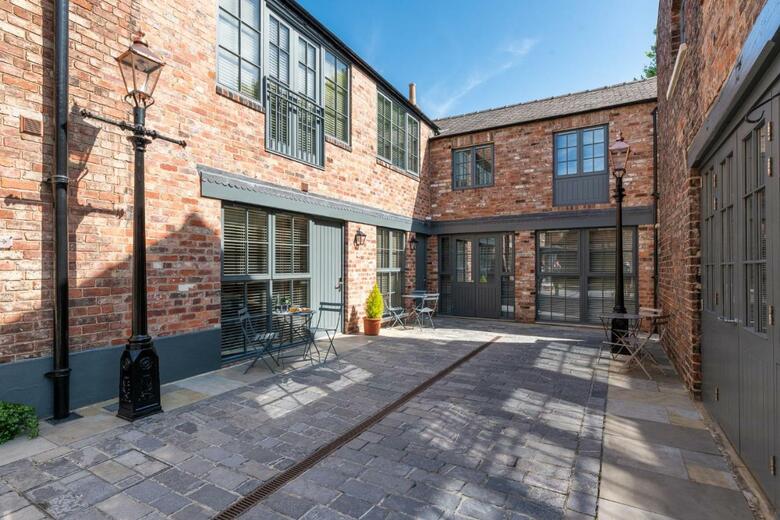 The Lawrance Luxury Aparthotel - York