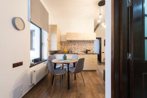 Apartamento Lovely Brasov Flat With Patio And Mountain Views