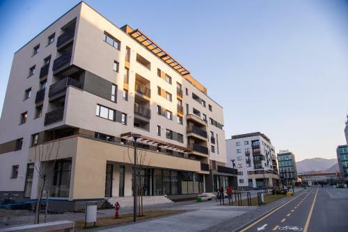 Roadstar Apartmants Coresi