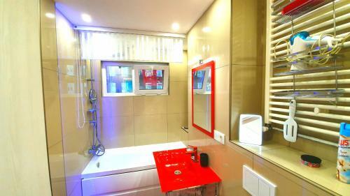 Luxury Paul Apartment Green, Private & Accessible