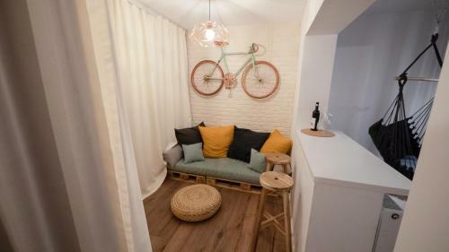 The Retreat - Heartwarming Fireplace 3-room Apartment