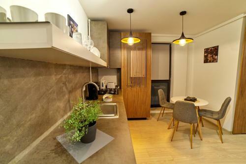 Avram Iancu Apartments
