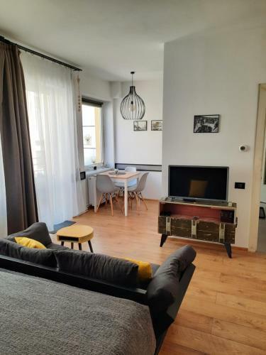 Pif Apartments Sadoveanu
