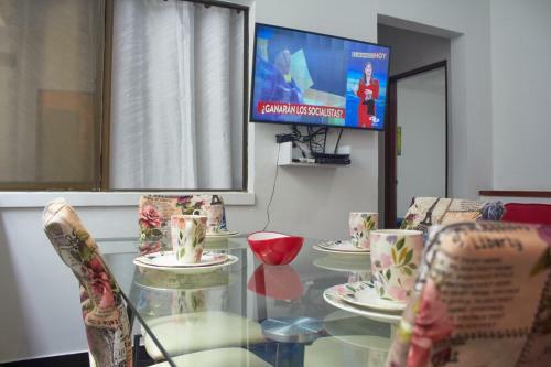 Cozy Apartment Excellent Location, Air Conditioning