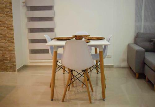 Hermoso Apartamento Magenta 1001