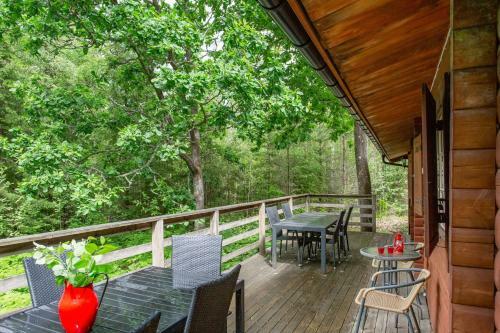 Modernly Furnished Cottage