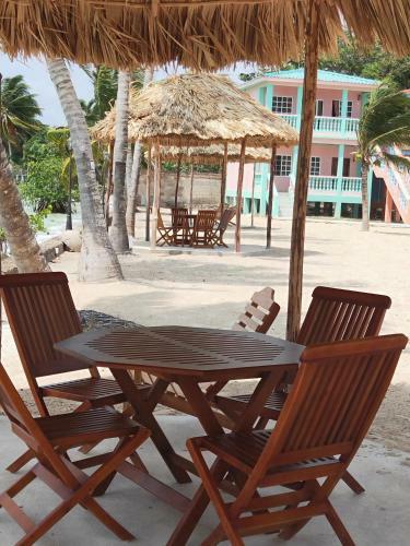 Sunshine View Hotel